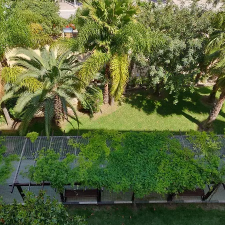 Lägenhet Ermita Casco Antiguo *